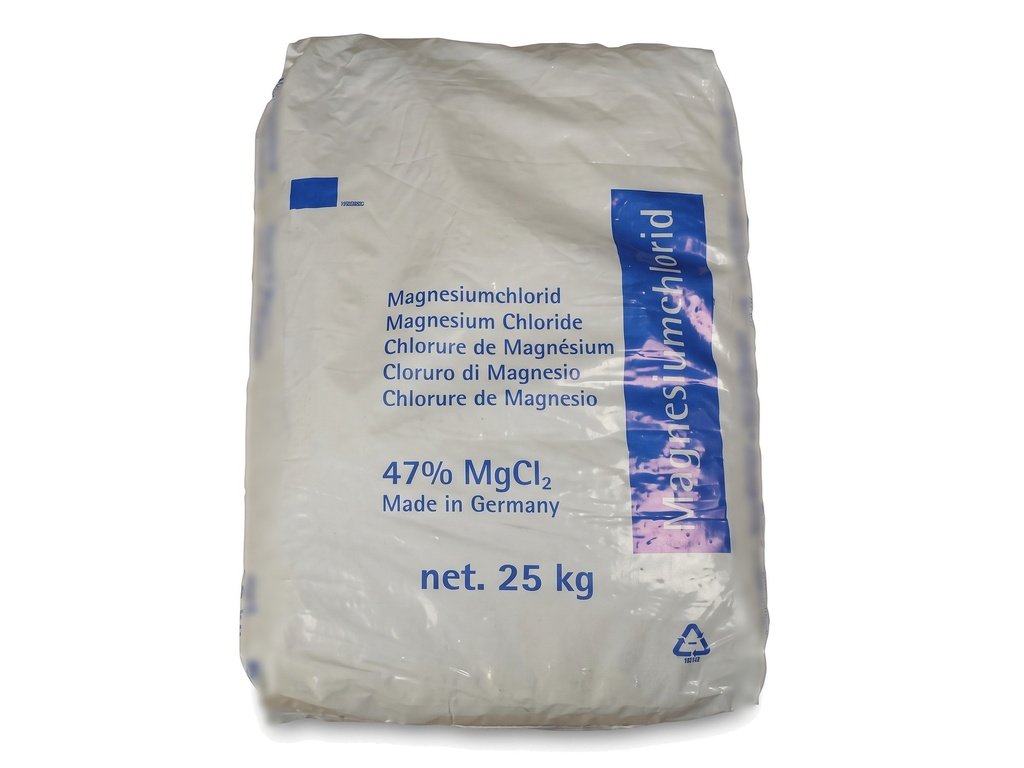 Pytel chloridu hořečnatého 25 kg pro zimní údržbu chodníků